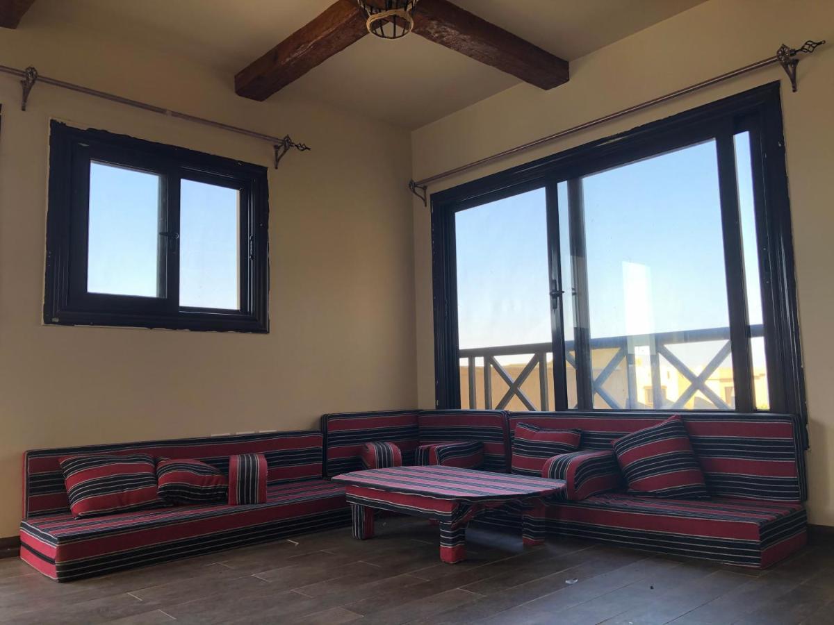 Villa M45 Byoum- Fayoum Qaryat at Ta'mir as Siyahiyah Kültér fotó